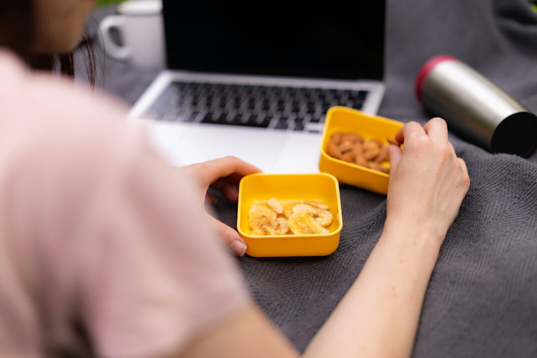 healthy office snacks